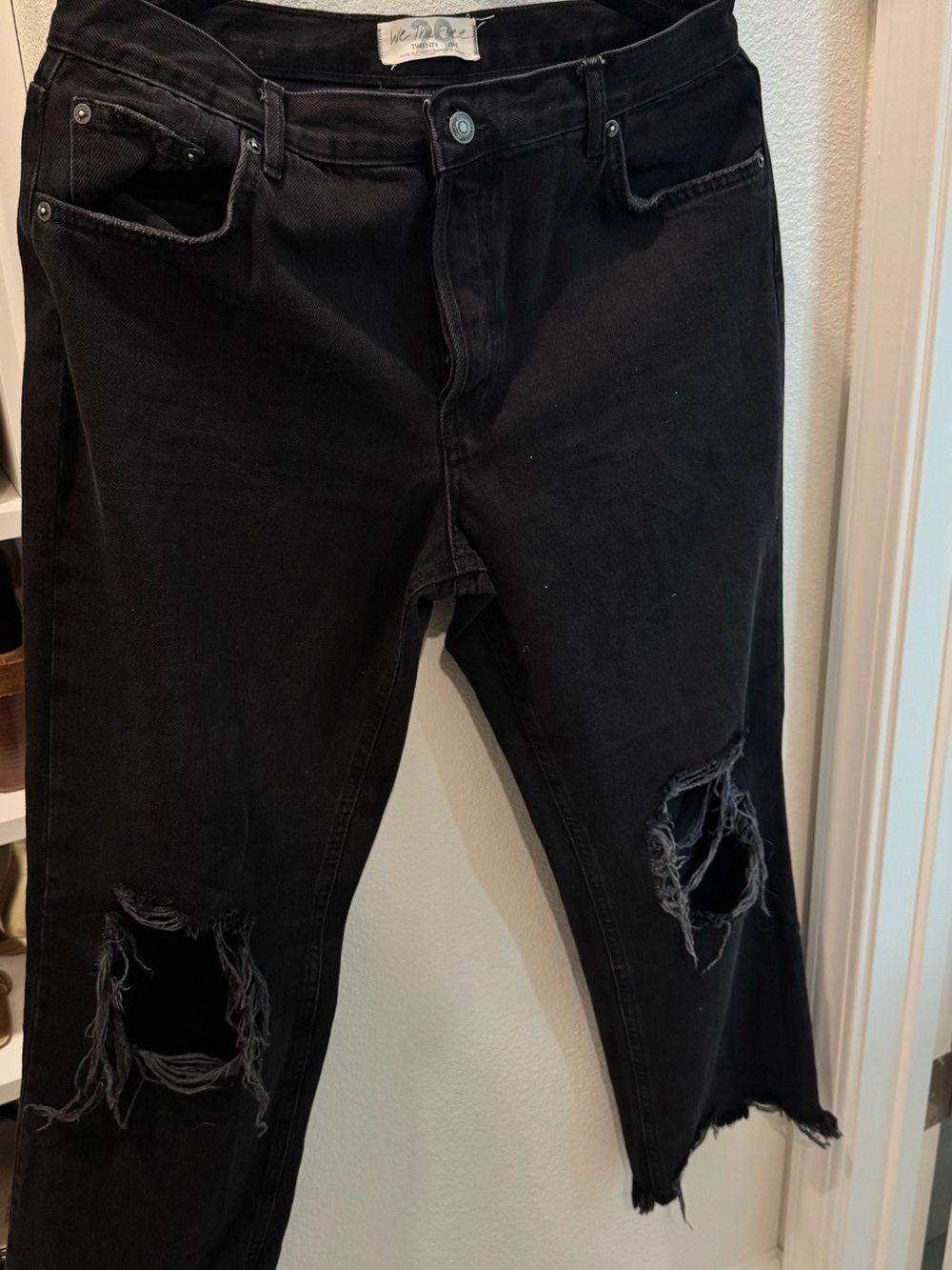 We The Free Black Distressed Ankle Crop Jeans - Never Worn